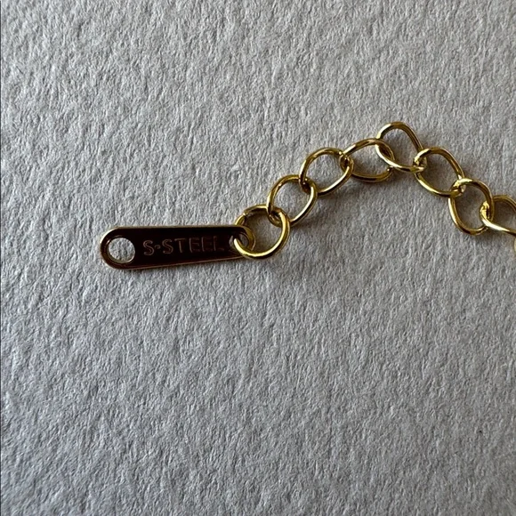 Gold moon star Pendant Necklace M675 - Picture 4 of 4